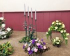 Flower arranging led by Lynne Christmas 2019 - photo 3